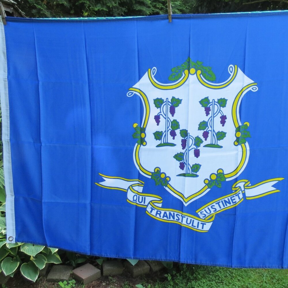 New State of CT Flag Connecticut